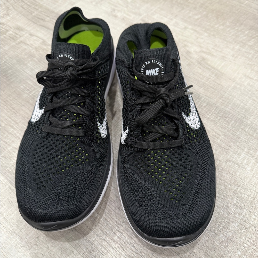 Women’s Nike Free Run Shoes